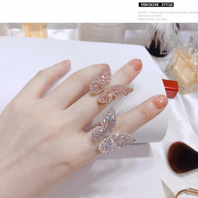 RESTING BUTTERFLY - LUXURY BUTTERFLY RING